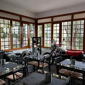 Bed & Breakfast Bmb Bed Motor Bike, Noto