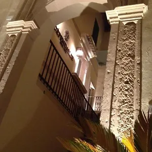 Hotel La Dépendance, Noto